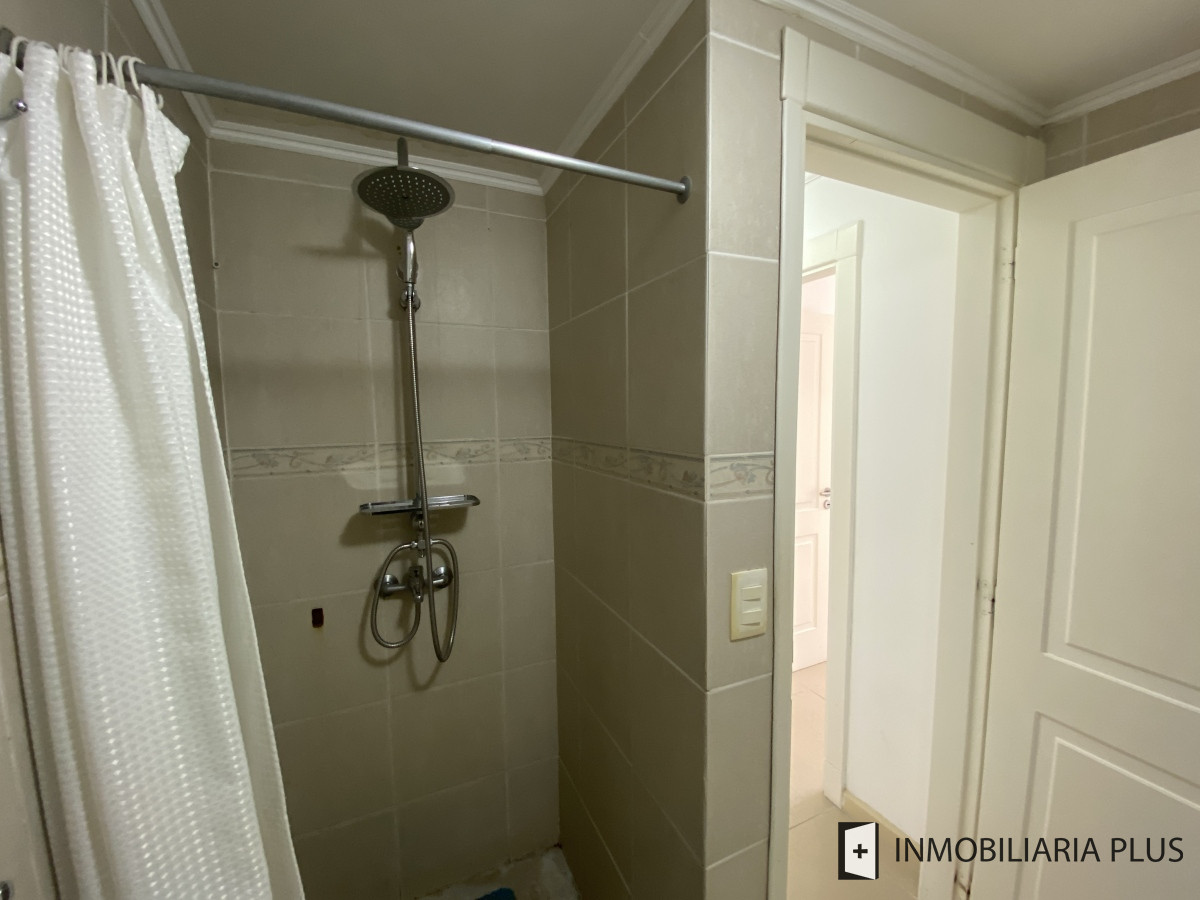 Apartamento ID.601 - Venta de Apartamento en la Península de Punta del Este con Garaje, Piscina climatizada, Gym y más C975206