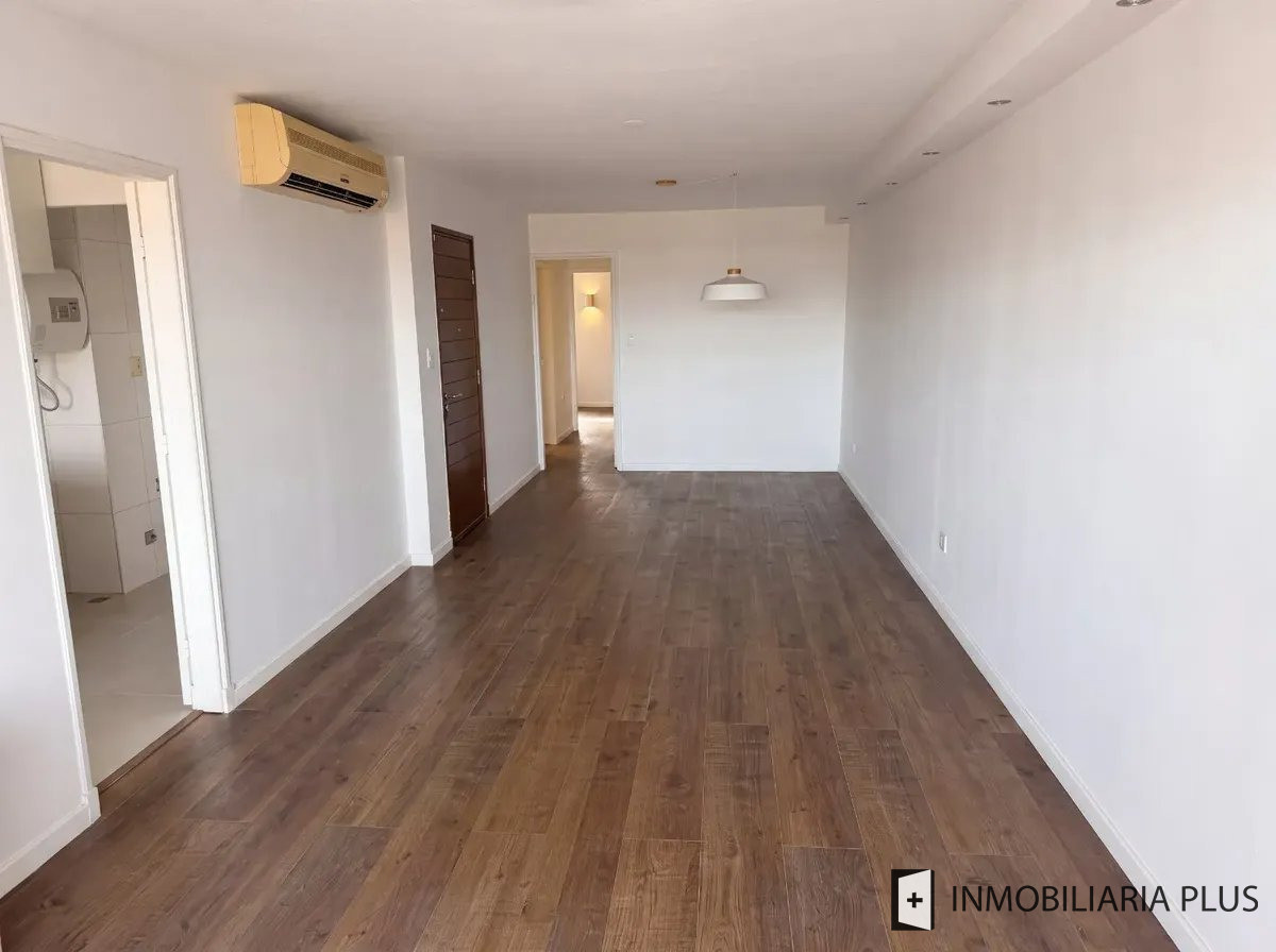 Apartamento ID.1748 - Alquiler de Apartamento con piscina climatizada, parrillero, 2 dormitorios, 2 baños con garaje más en Buceo