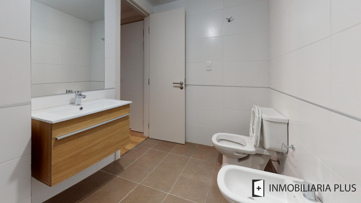 Apartamento ID.1414 - Alquiler de Monoambiente a pasos de Tres Cruces en Montevideo