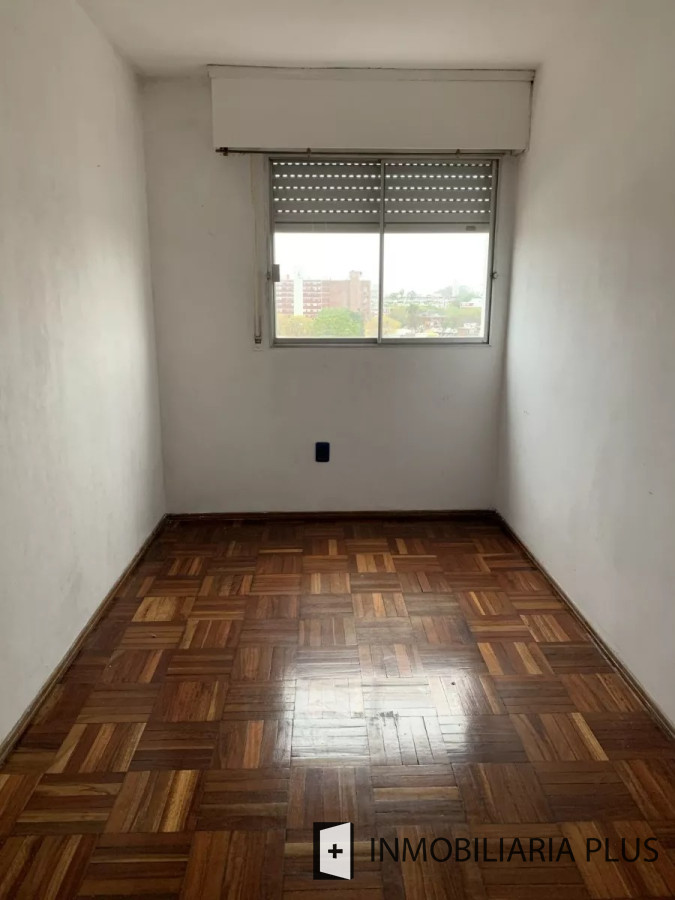 Apartamento ID.773 - Venta de Apartamento en Buceo con 3 Dormitorios y Bajos Gastos Comunes C773B
