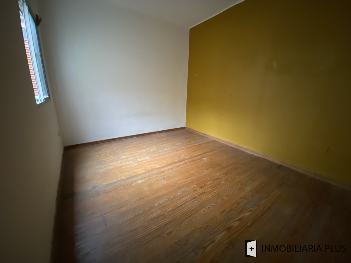 Apartamento ID.1135 - Apartamento en Venta reciclado de 2 Dormitorios en la Ciudad Vieja frente al Mercado del Puerto de Montevideo