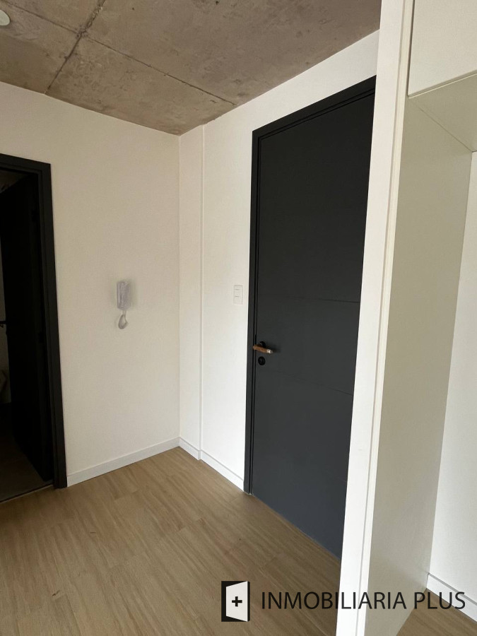 Apartamento ID.1260 - Venta de apartamento en Villa Dolores con 1 Dormitorio, Barbacoa y Garaje a pasos del Shopping y Rivera