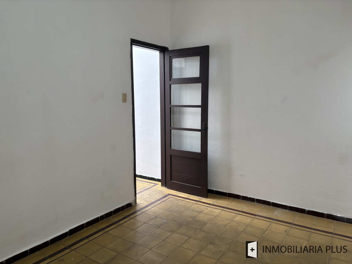 Apartamento ID.1474 - Alquiler de apartamento de 1 Dormitorio Económico en La Blanqueada con bajos gastos