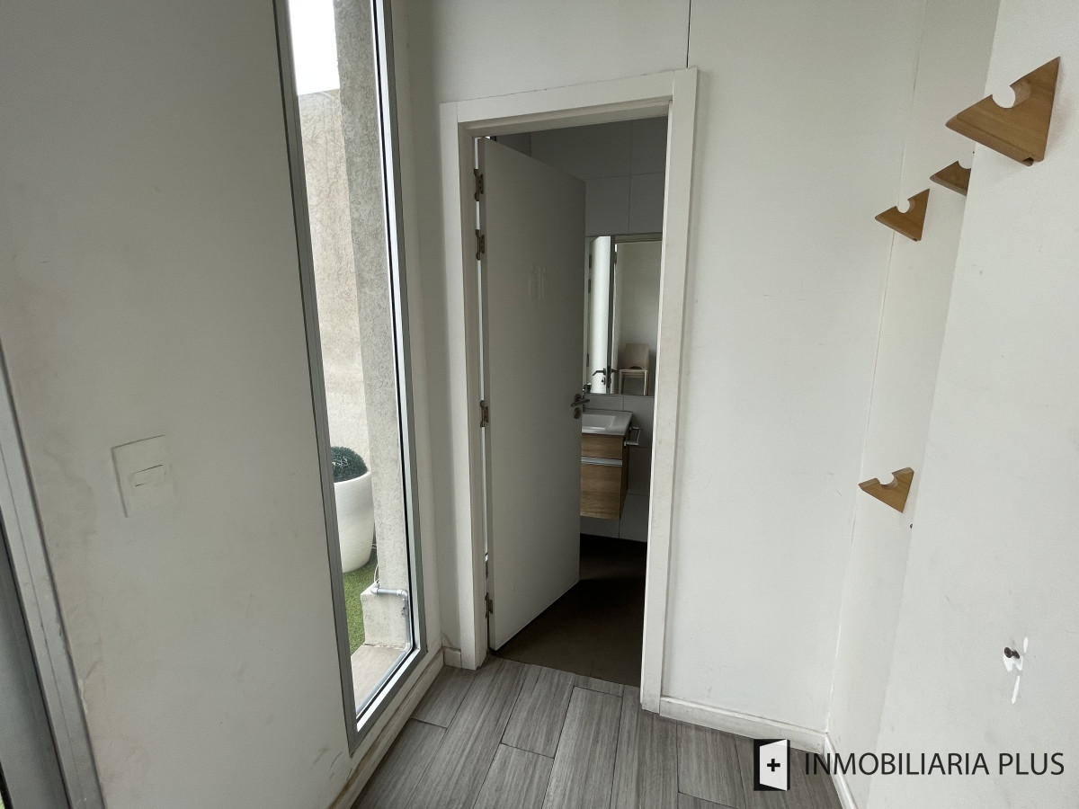 Apartamento ID.1127 - Alquiler de Apartamento de 2 Dormitorios en Palermo con barbacoa a 2 de 18 de Julio 