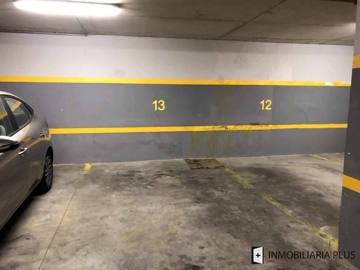 Apartamento ID.958 - Alquiler de Apartamento en Cordón SUR 2 Dormitorios al frente con GRAN FONDO, garaje, barbacoa y más