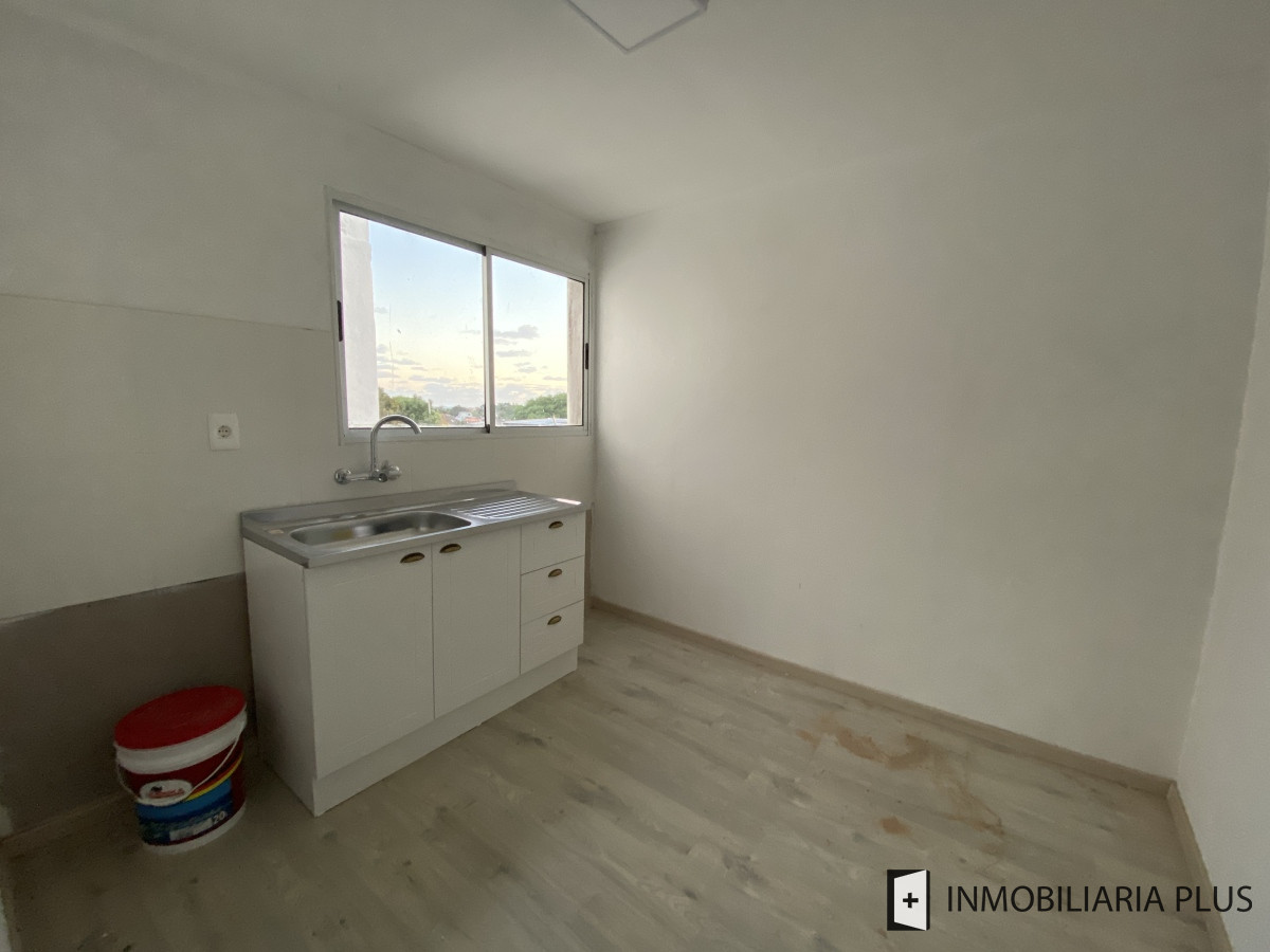 Apartamento ID.1170 - Apartamento en venta de 137m2 con GRAN AZOTEA EXCLUSIVA vista al mar y la ciudad a pasos del Centro de Maldonado