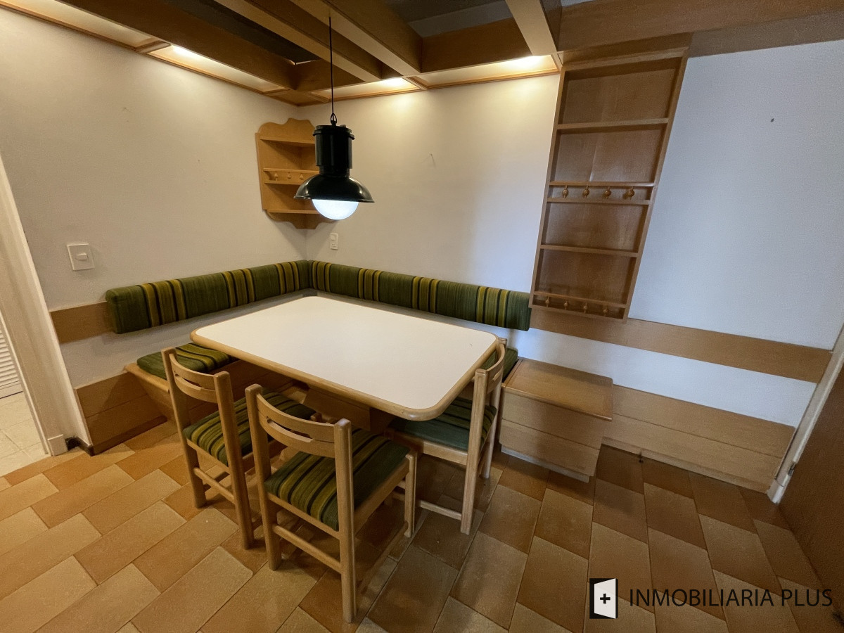 Apartamento ID.1314 - Alquiler de apartamento frente a la playa en Mansa con 4 Dormitorios, 4 Baños, con Parrillero, Gym, Juegos Infantiles, Garaje y más en Punta del Este