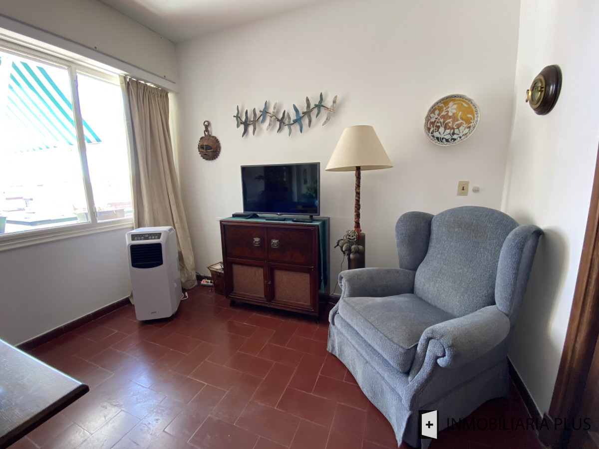 Apartamento ID.1388 - Alquiler de Apartamento de 3 Dormitorios, Garaje y 2 Baños en la península de Punta del Este