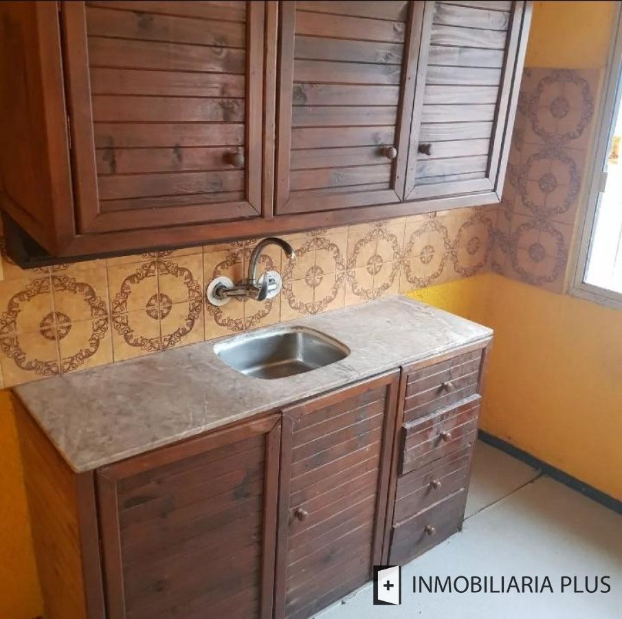 Apartamento ID.467 - Venta de 2 Apartamentos juntos ya Alquilados en $ 35.000 en Pérez Castellanos C921