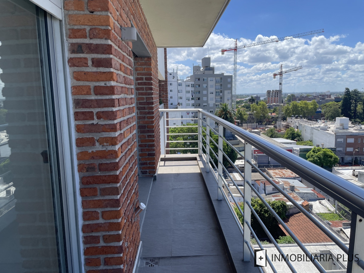 Apartamento ID.1030 - Venta de Apartamento u Oficina de 1 Dormitorio en Malvin Sur Montevideo 
