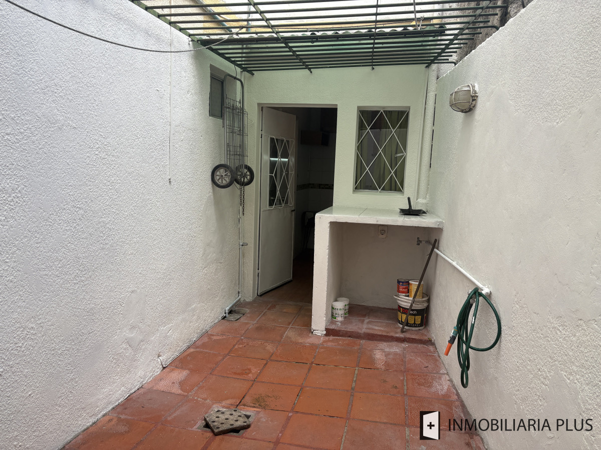 Apartamento ID.1472 - Alquiler apartamento de 2 dormitorios amplios en con Patio interno en La Blanqueada