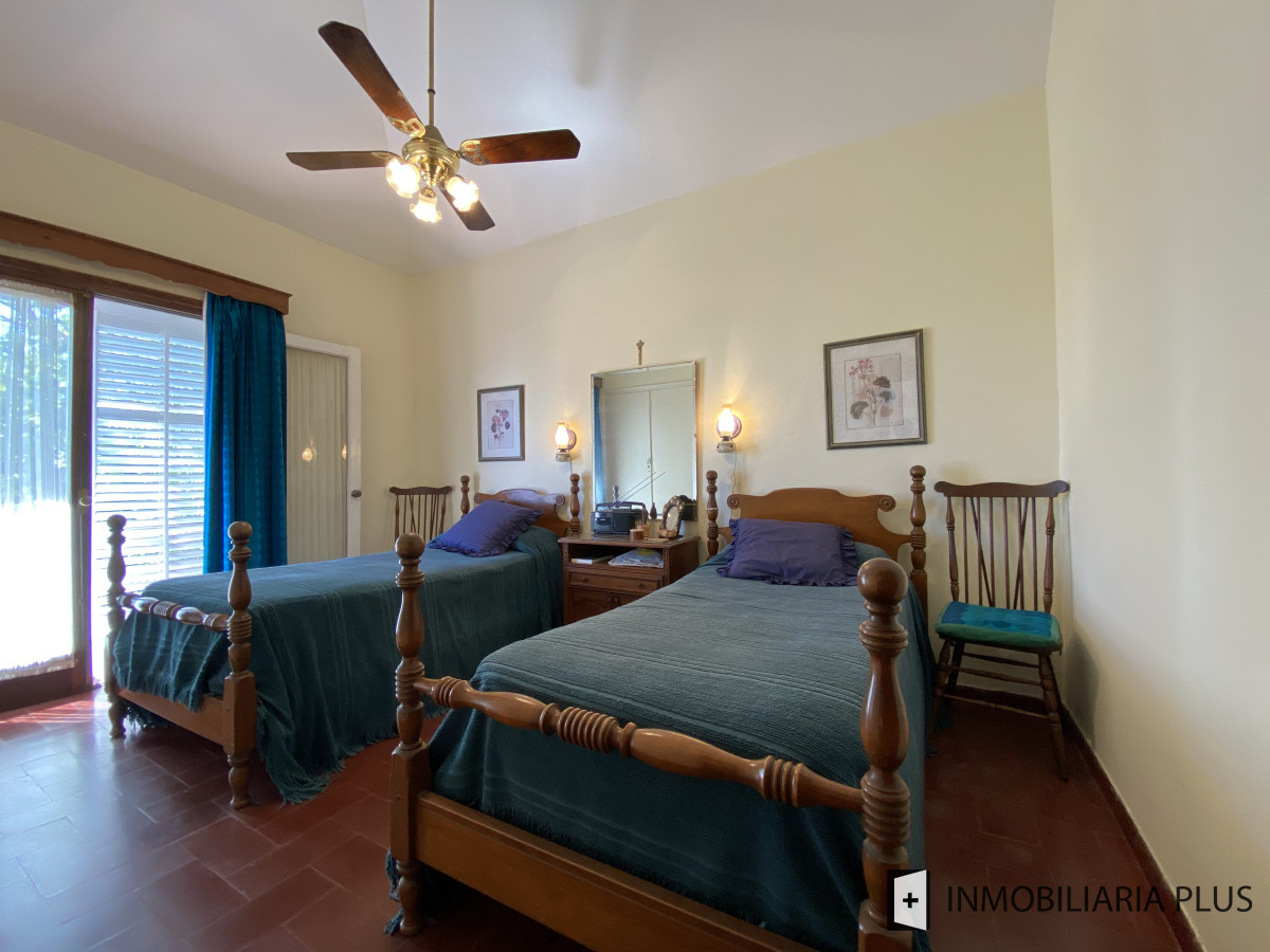 Apartamento ID.1388 - Alquiler de Apartamento de 3 Dormitorios, Garaje y 2 Baños en la península de Punta del Este