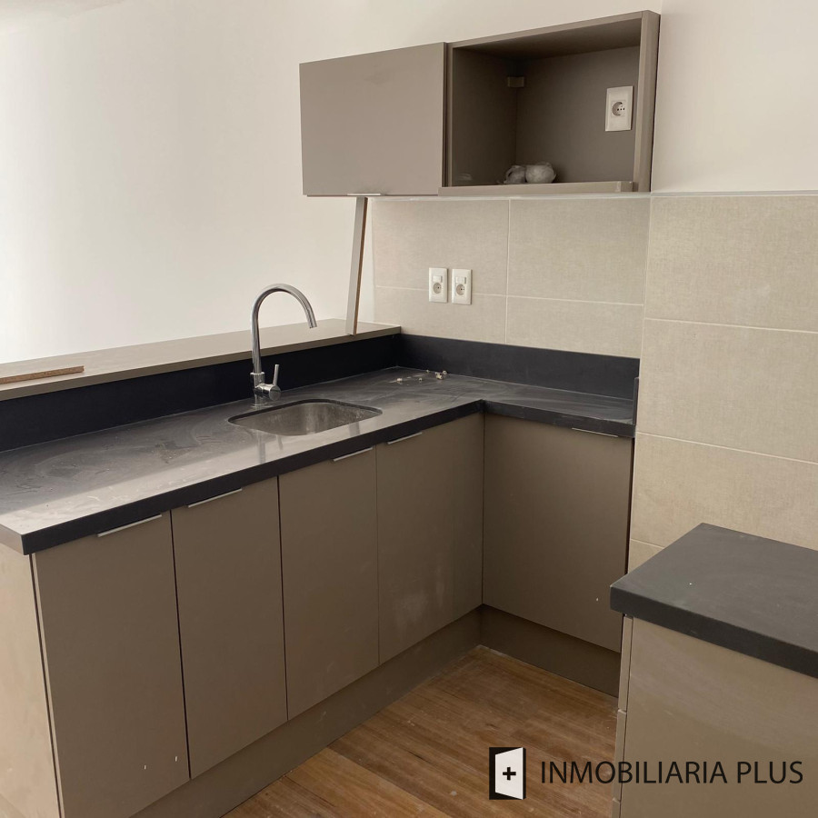 Apartamento ID.1119 - Venta de Apartamento de 1 Dormitorio con barbacoa en Av 8 de Octubre 