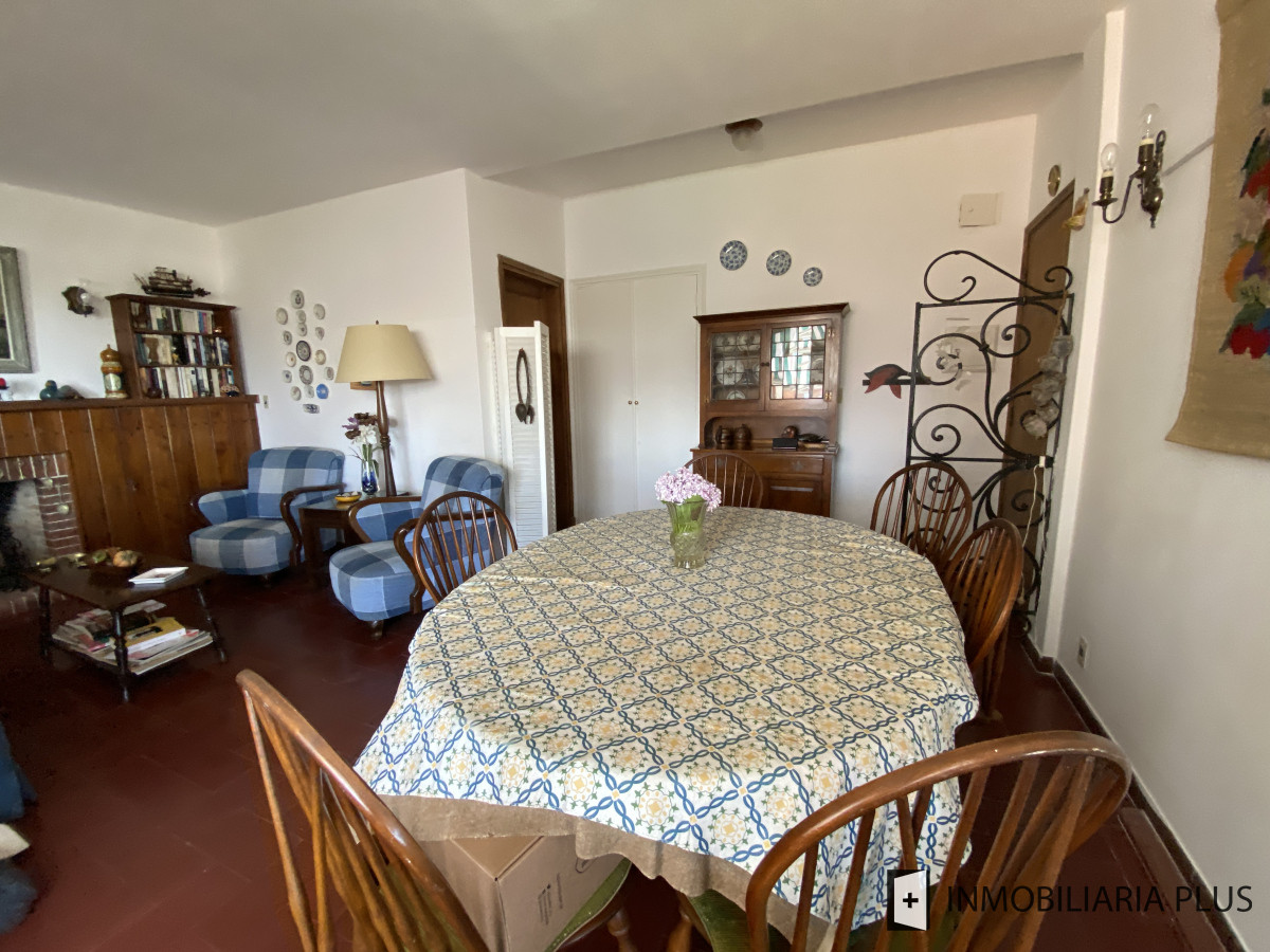 Apartamento ID.1388 - Alquiler de Apartamento de 3 Dormitorios, Garaje y 2 Baños en la península de Punta del Este