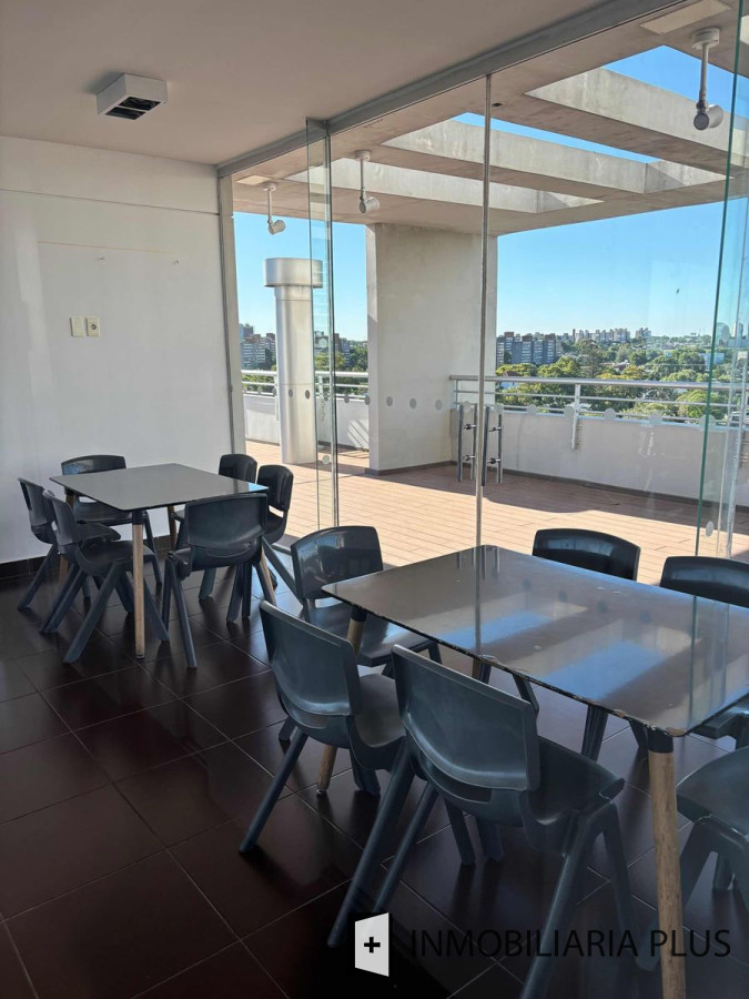 Apartamento ID.535 - Venta de apartamento 3 Dormitorios 2 Baños con Garaje en Malvín Sur C951