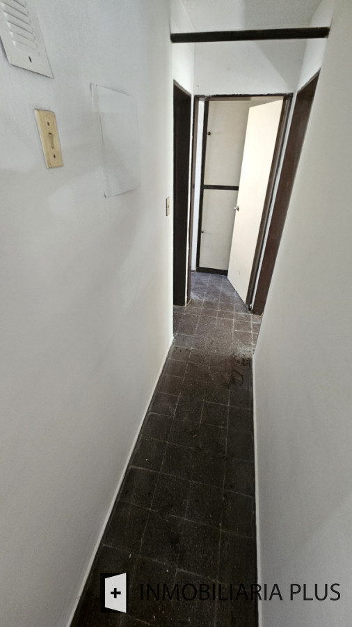 Apartamento ID.1486 - Alquiler de Apartamento de 2 Dormitorios en Buceo a pasos de la Rambla