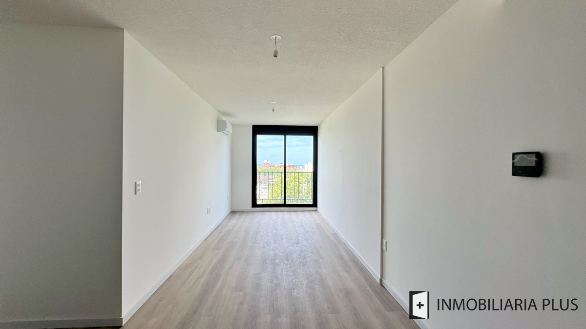Apartamento ID.1452 - Alquiler de Apartamento de 2 Dormitorios con Garaje, Barbacoa, Gym y más en Parque Rodó de Montevideo