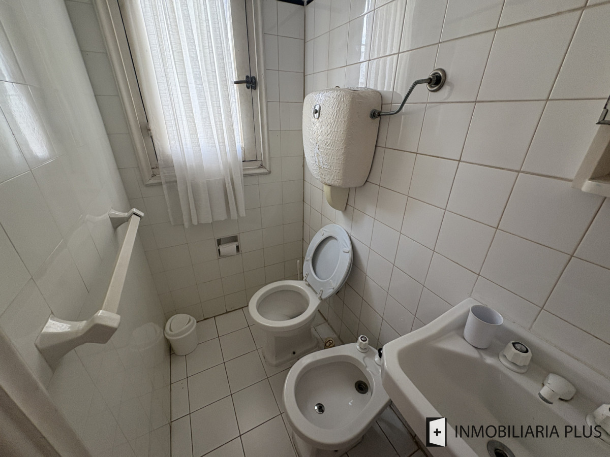 Apartamento ID.1410 - Alquiler de Apartamento de 3 Dormitorios 2 Garajes y 2 baños en la Península de Punta del Este