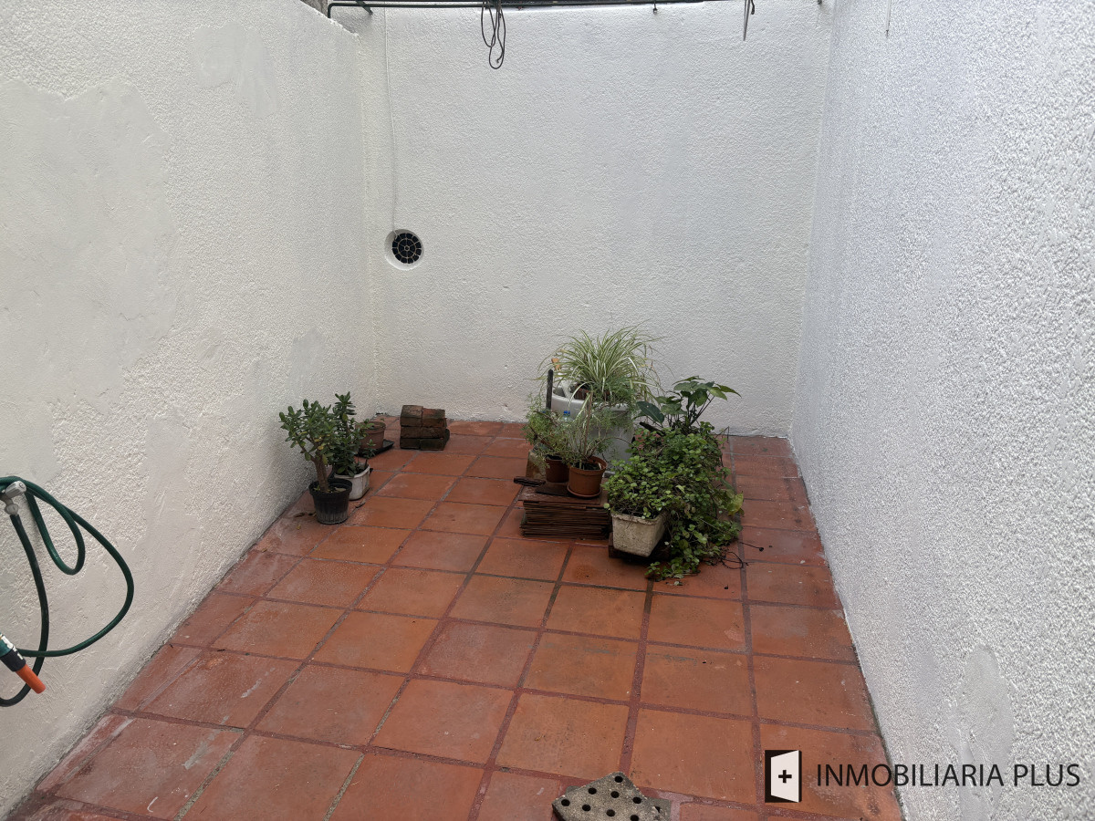 Apartamento ID.1472 - Alquiler apartamento de 2 dormitorios amplios en con Patio interno en La Blanqueada