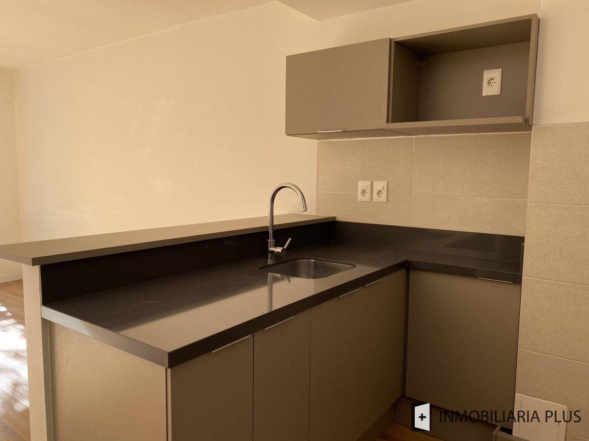 Apartamento ID.1130 - Apartamento en Venta de 1 Dormitorio con barbacoa en la Blanqueada de Montevideo