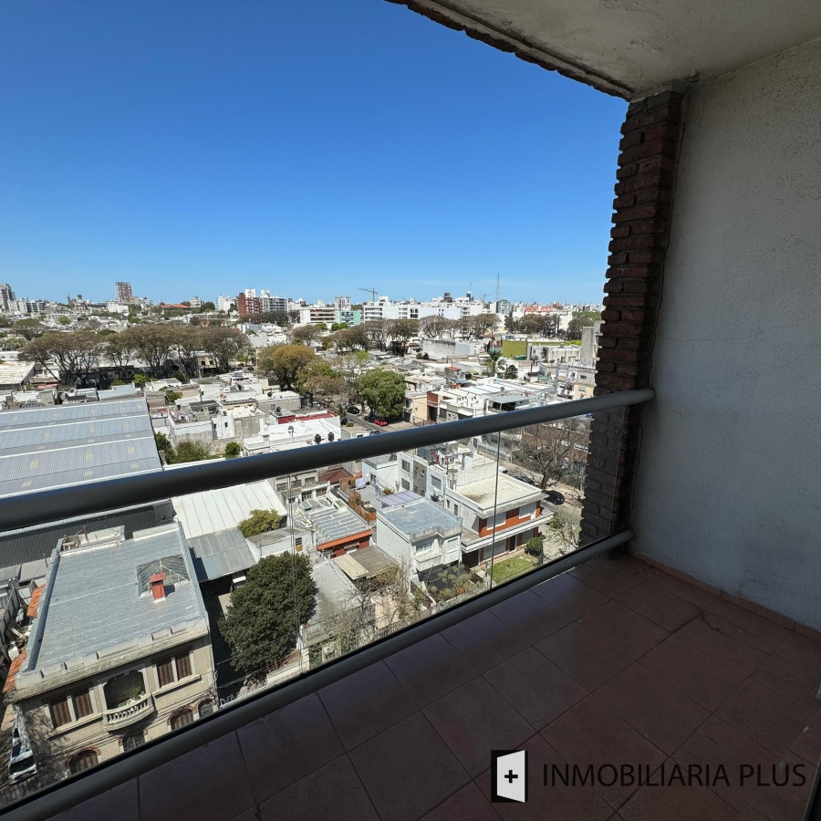 Apartamento ID.956 - Apartamento en Venta de 3 Dormitorios con Barbacoa en La Blanqueada