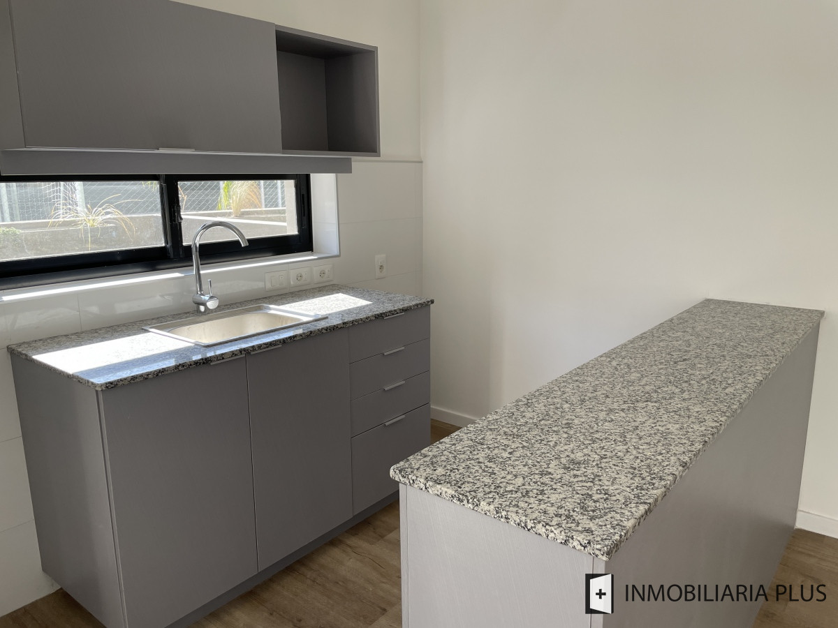 Apartamento ID.944 - Alquiler de Apto 2 Dormitorios con Gym, Cowork, Barbacoa, Parrilleros, Juegos infantiles y Más en Tres Cruces