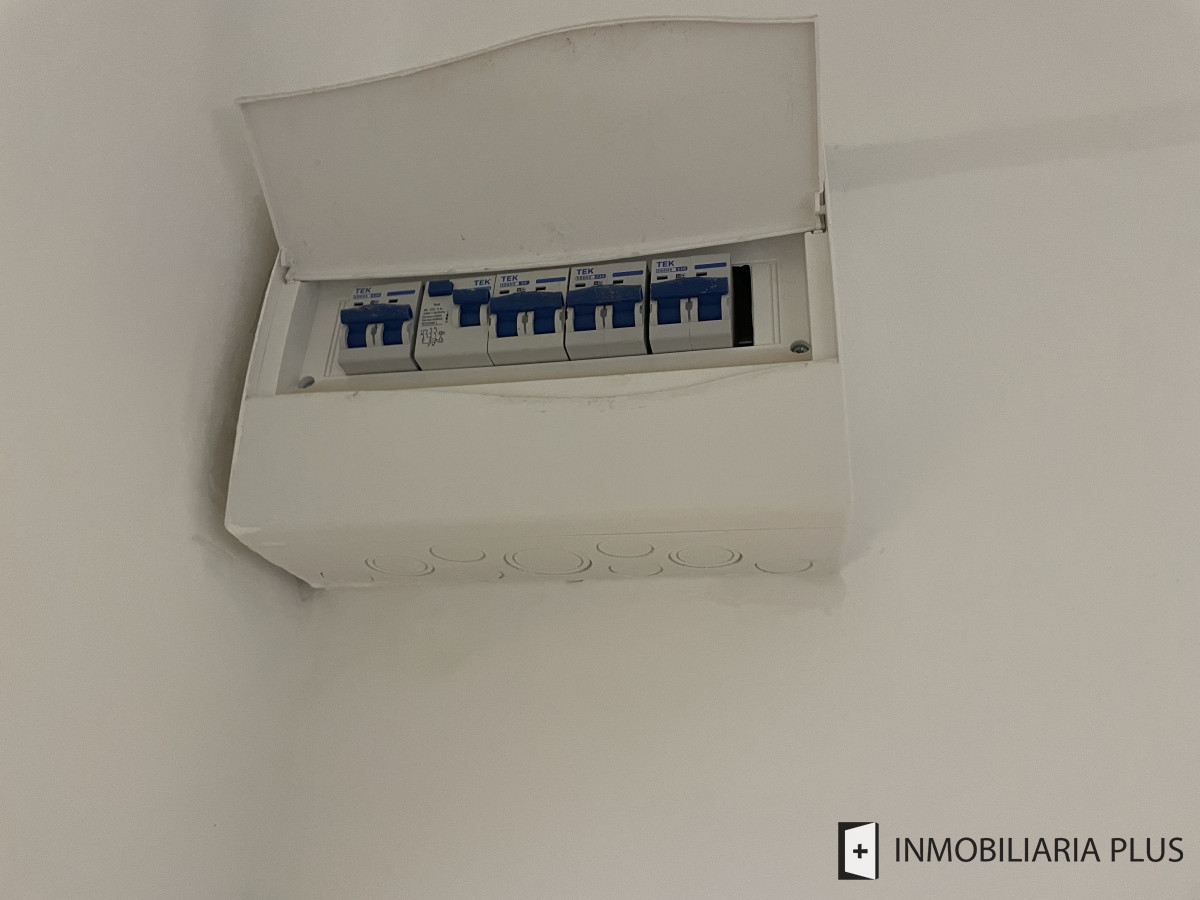 Apartamento ID.1343 - Alquiler de apartamento de 2 dormitorios reciclado en Brandzen y Paullie a 100 mts de 18 de Julio Montevideo