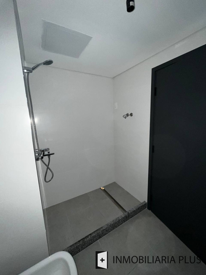 Apartamento ID.1260 - Venta de apartamento en Villa Dolores con 1 Dormitorio, Barbacoa y Garaje a pasos del Shopping y Rivera