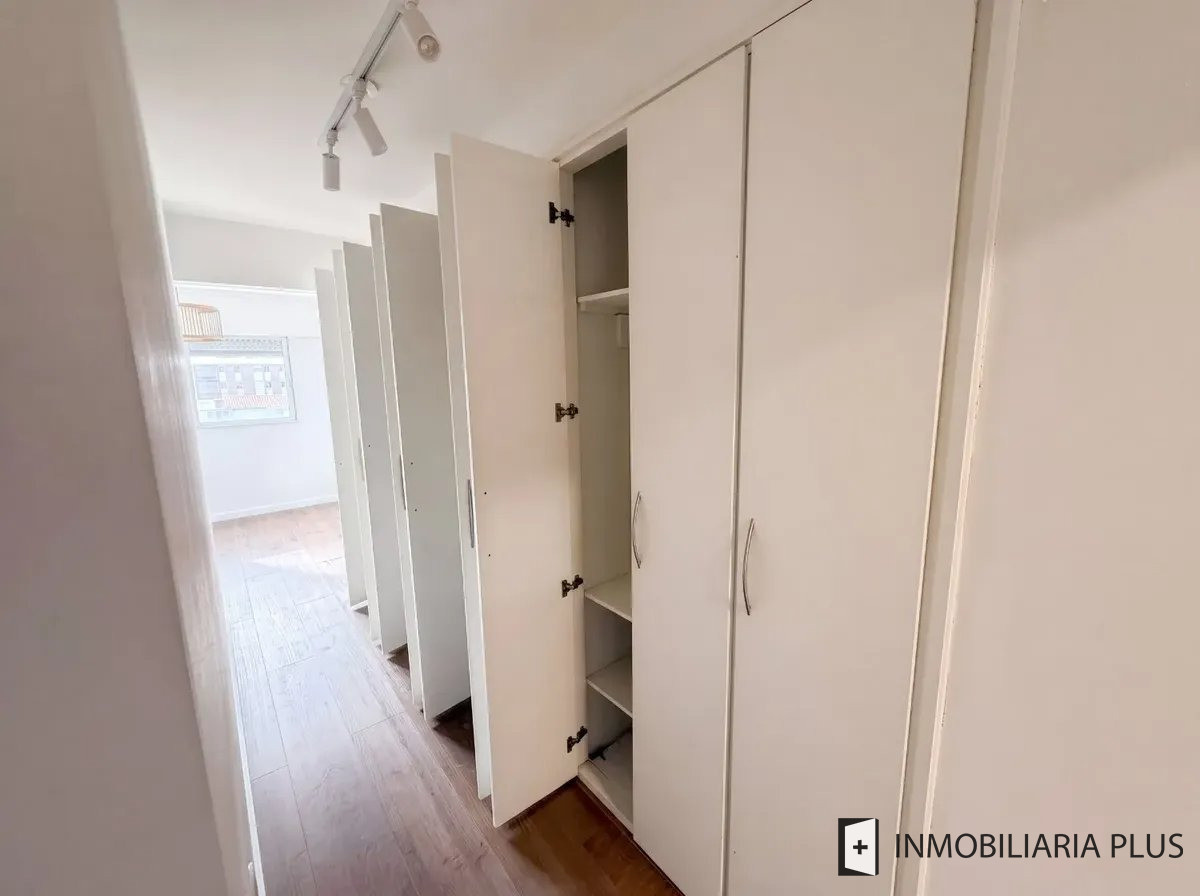 Apartamento ID.1748 - Alquiler de Apartamento con piscina climatizada, parrillero, 2 dormitorios, 2 baños con garaje más en Buceo