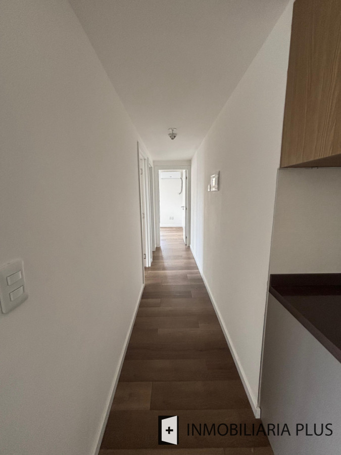 Apartamento ID.1510 - Alquiler de Apartamento de 2 dormitorios con garaje en La Blanqueada Montevideo