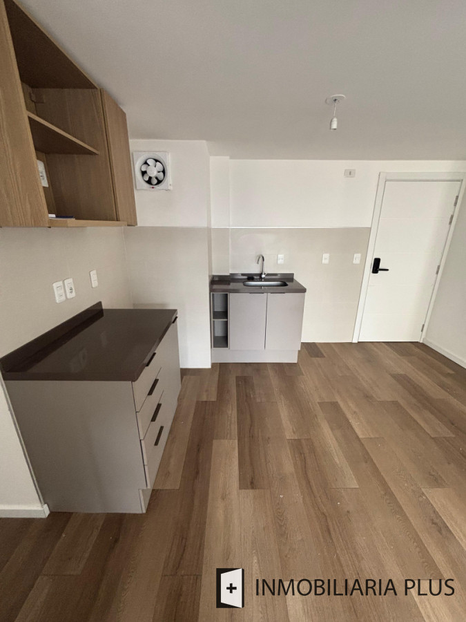 Apartamento ID.1510 - Alquiler de Apartamento de 2 dormitorios con garaje en La Blanqueada Montevideo