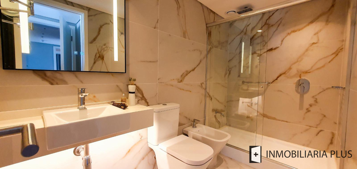 Apartamento ID.1742 - Venta de Apartamento de 2 dormitorios en Pocitos con terraza en Montevideo