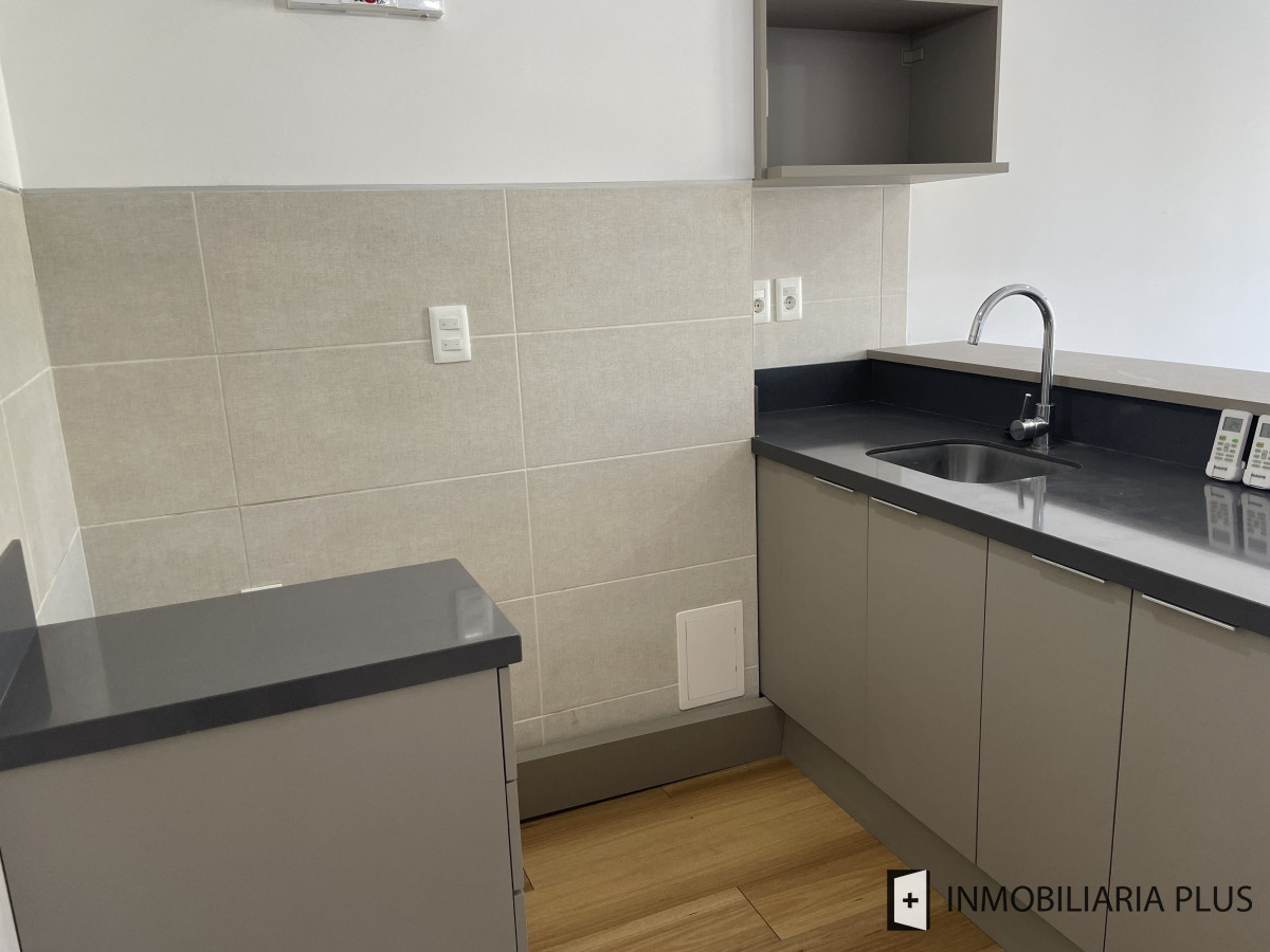 Apartamento ID.946 - Venta de Apartamento en La Blanqueada con 2 Dormitorios, Garaje, Barbacoa, Gym y más sobre Av. 8 de Octubre