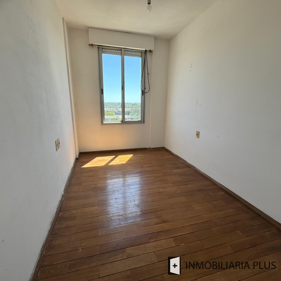 Apartamento ID.956 - Apartamento en Venta de 3 Dormitorios con Barbacoa en La Blanqueada