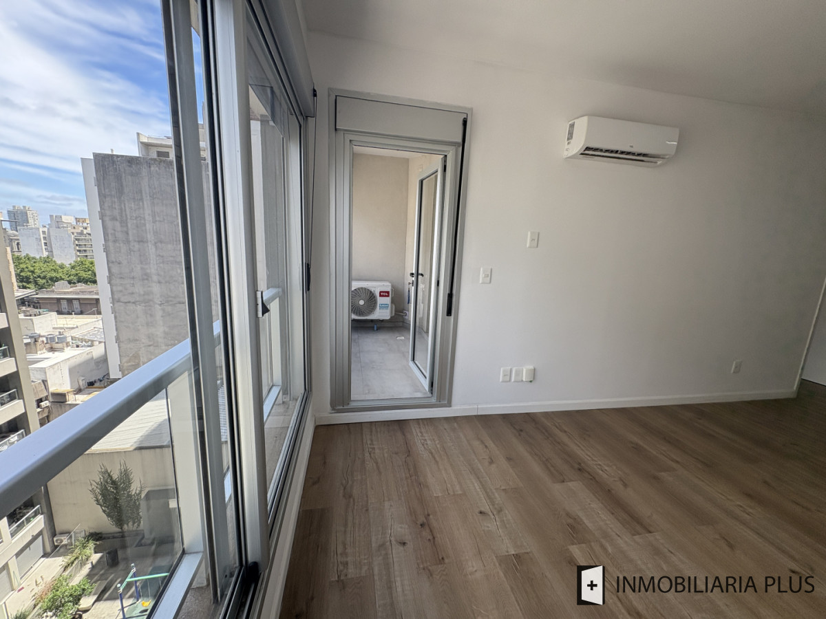 Apartamento ID.1494 - Alquiler de Apartamento de 1 Dormitorio con Garaje, Barbacoa, Solarium y más en Cordón a pasos de Av. 18 y la Intendencia de Montevideo