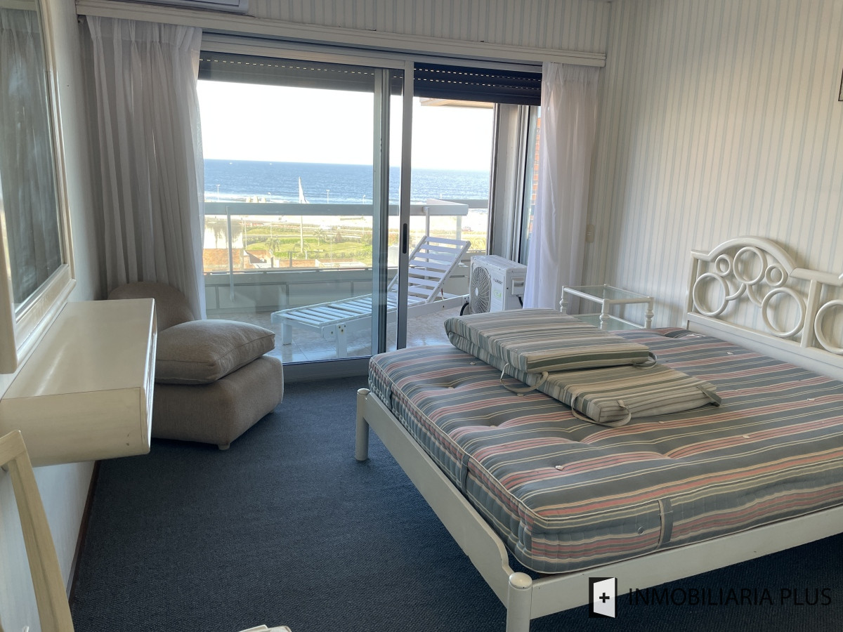 Apartamento ID.1314 - Alquiler de apartamento frente a la playa en Mansa con 4 Dormitorios, 4 Baños, con Parrillero, Gym, Juegos Infantiles, Garaje y más en Punta del Este