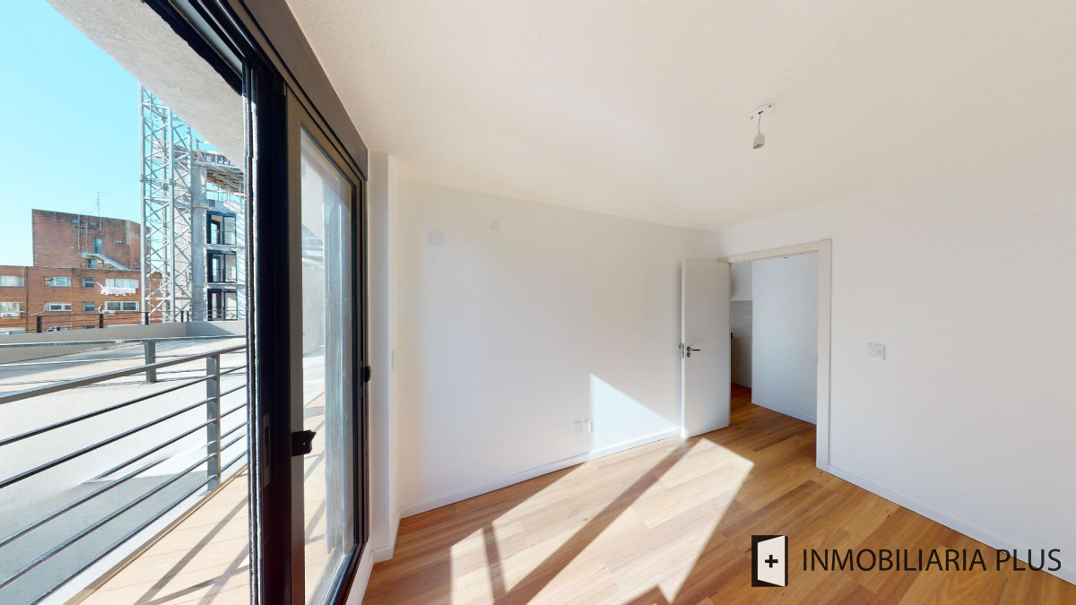 Apartamento ID.1460 - Alquiler de Apartamento de 1 Dormitorio con Terraza propia, Garaje, Barbacoa, Gym y más servicios 