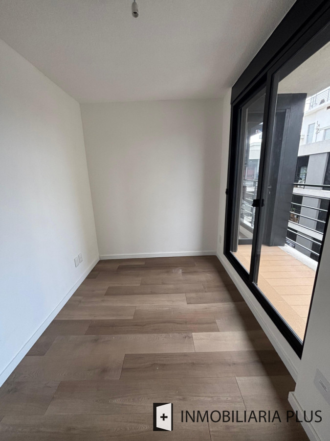 Apartamento ID.1510 - Alquiler de Apartamento de 2 dormitorios con garaje en La Blanqueada Montevideo