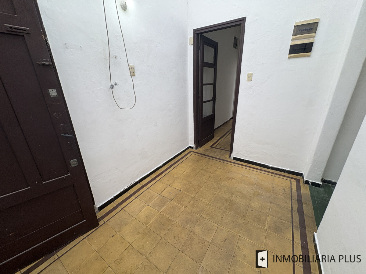 Apartamento ID.1474 - Alquiler de apartamento de 1 Dormitorio Económico en La Blanqueada con bajos gastos