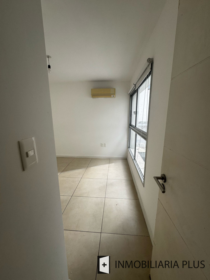 Apartamento ID.1445 - Alquiler de Apartamento de 1 Dormitorio en Pocitos Nuevo a pasos de la Rambla de Montevideo y el Shopping