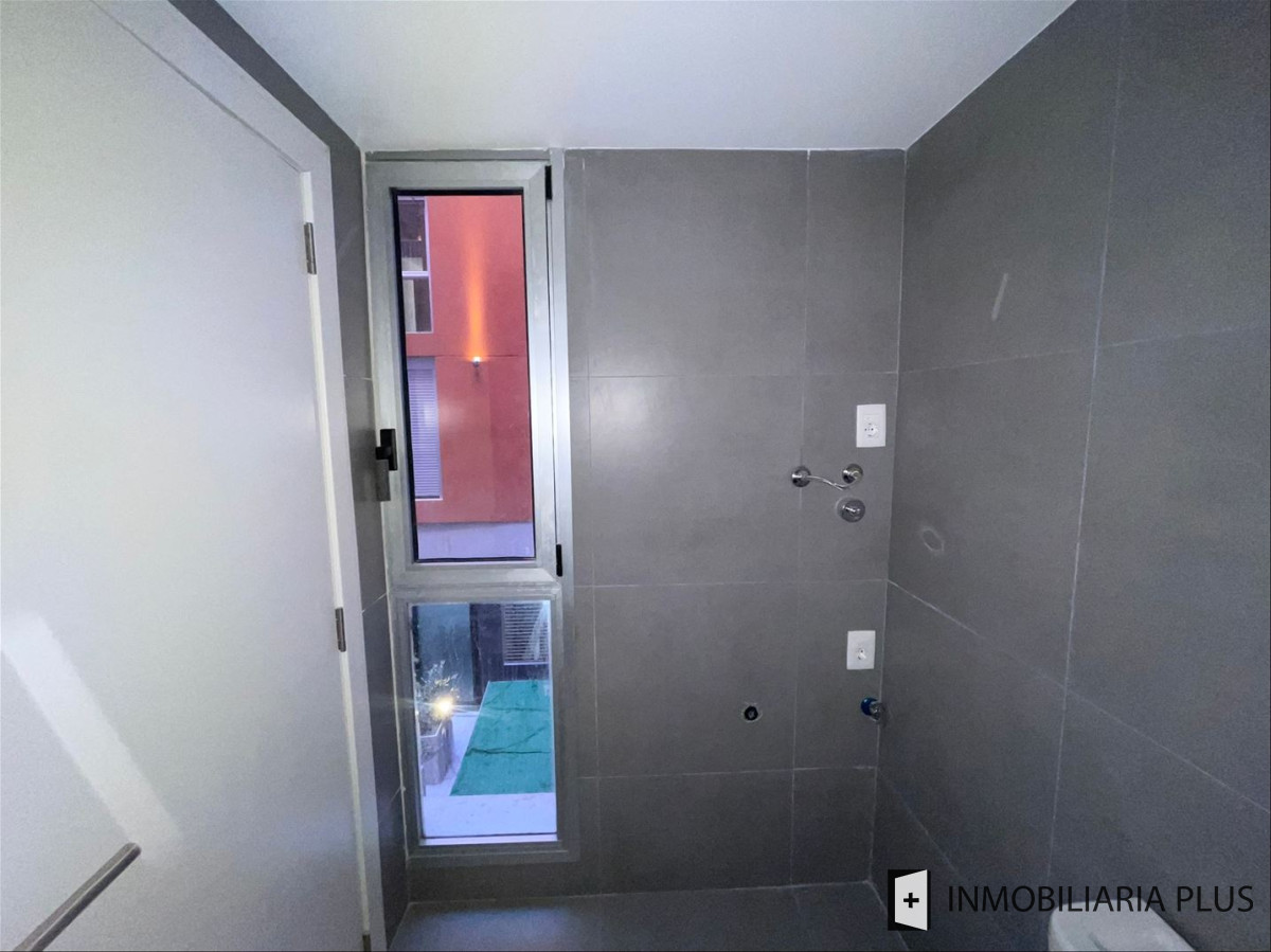 Apartamento ID.1300 - Apartamento en Montevideo, Centro Montevideo