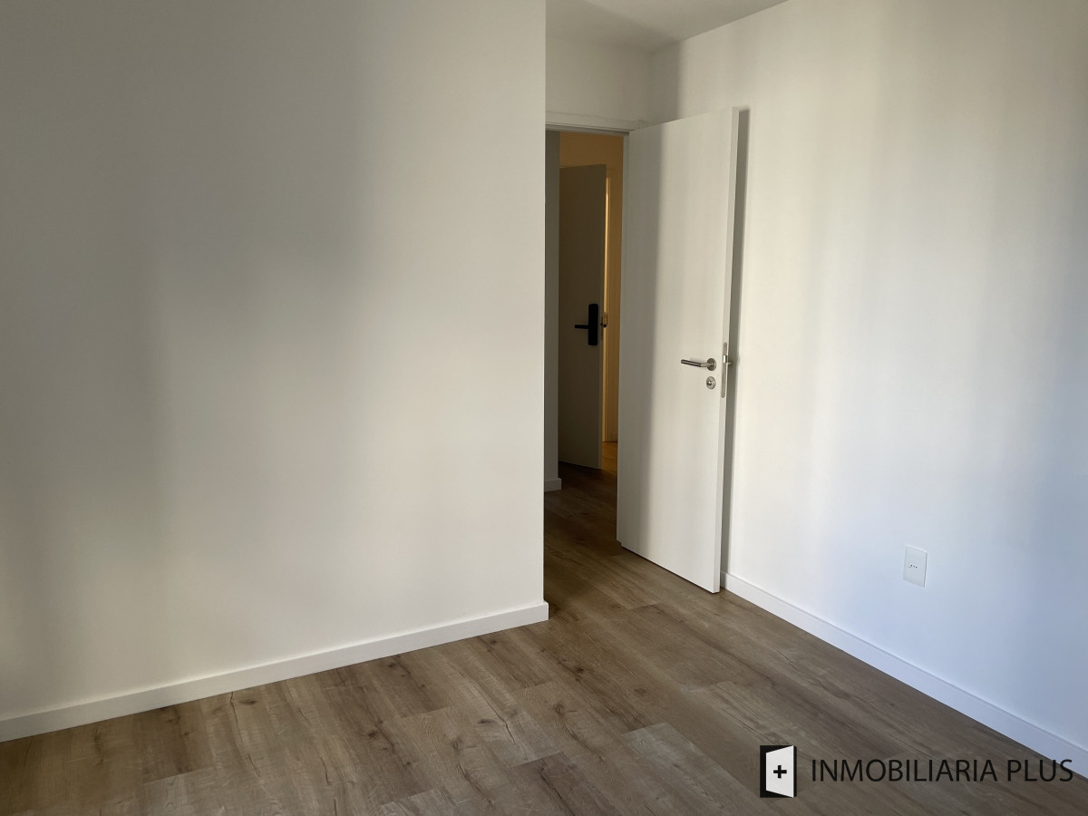 Apartamento ID.943 - Apartamento en Alquiler de 2 Dormitorios en 3 Cruces con barbacoa, gym, play room y más