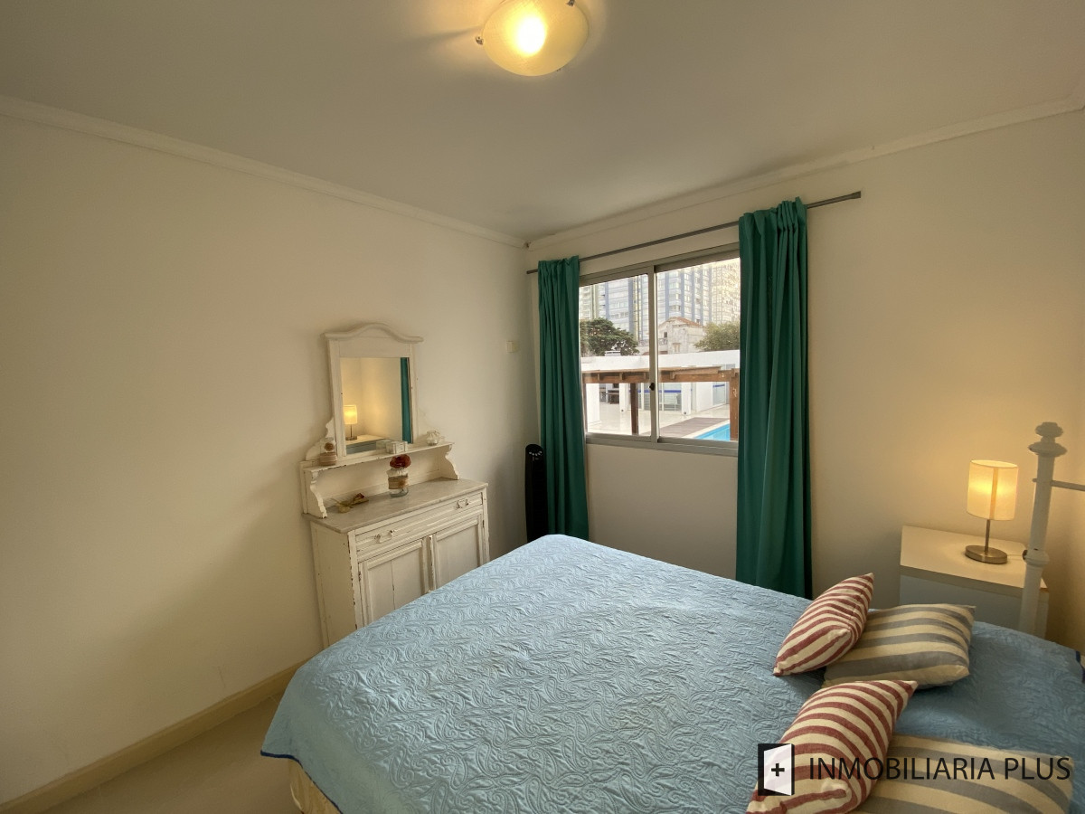 Apartamento ID.599 - Vendo Apartamento en Península de Punta del Este con piscina climatizada, Garaje, Gym y más C975106