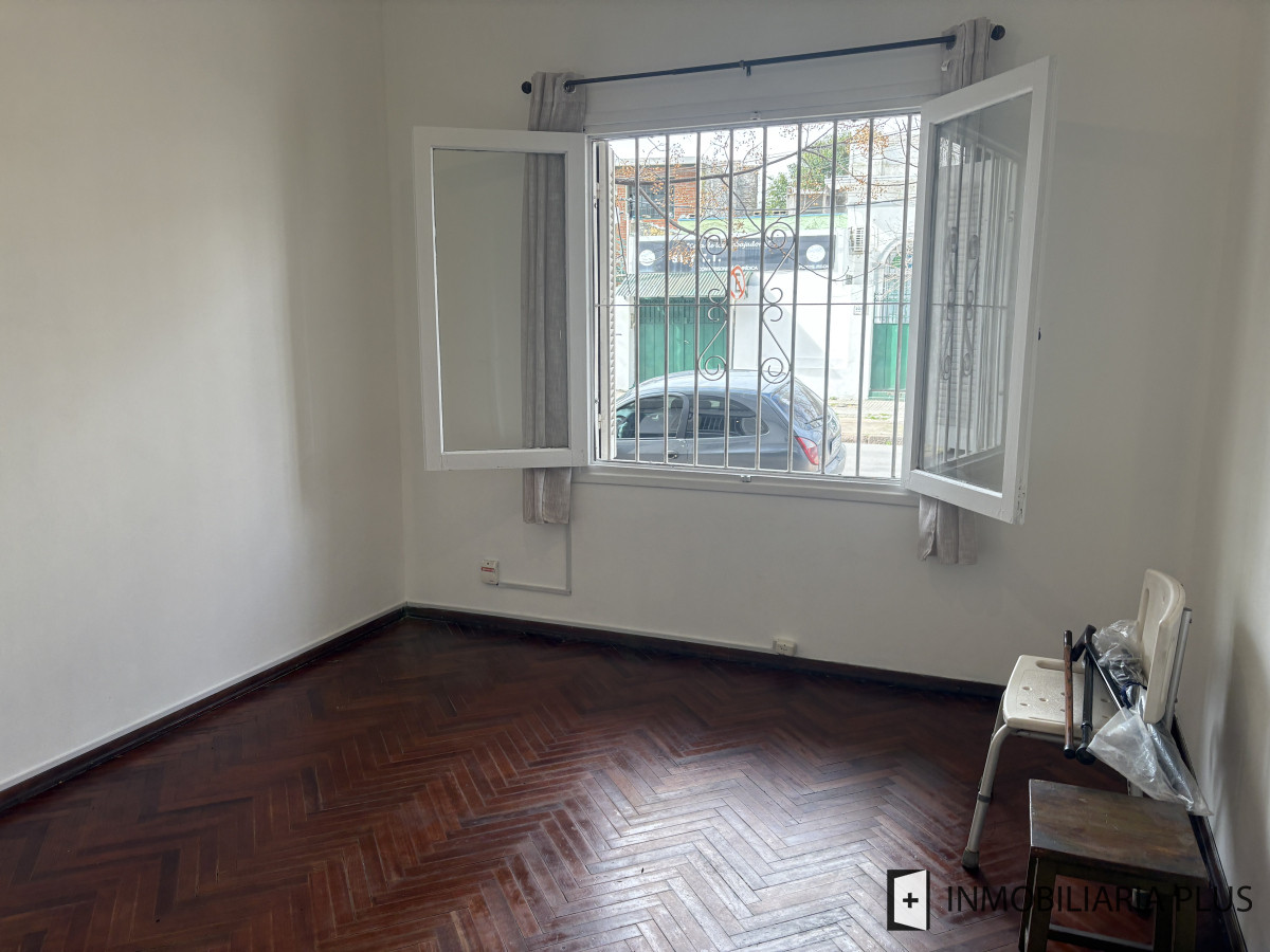 Apartamento ID.1472 - Alquiler apartamento de 2 dormitorios amplios en con Patio interno en La Blanqueada
