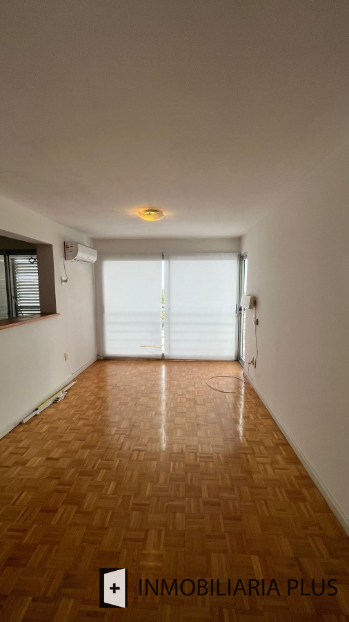 Apartamento ID.1247 - Apartamentos en Venta con 1 Dormitorio en Malvín con barbacoa a pasos de Av Italia y la Rambla