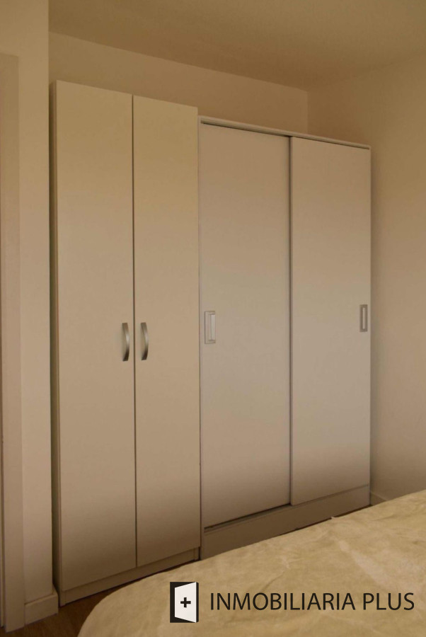 Apartamento ID.852 - Alquiler Apartamento en Parque Batlle con 3 dormitorios Cochera, Terraza Lavadero, Parrillero y Más