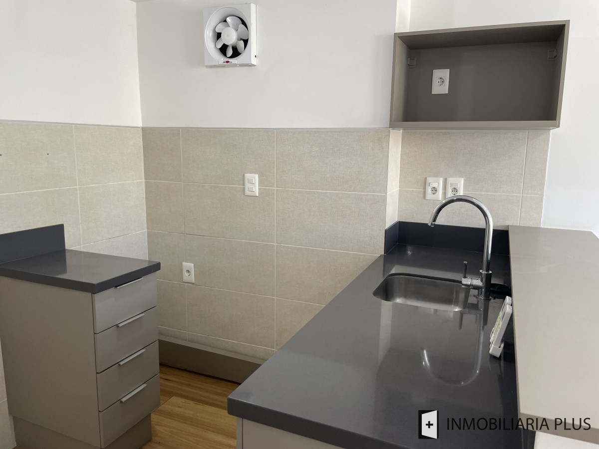 Apartamento ID.946 - Venta de Apartamento en La Blanqueada con 2 Dormitorios, Garaje, Barbacoa, Gym y más sobre Av. 8 de Octubre