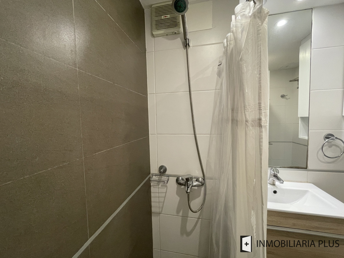 Apartamento ID.1127 - Alquiler de Apartamento de 2 Dormitorios en Palermo con barbacoa a 2 de 18 de Julio 