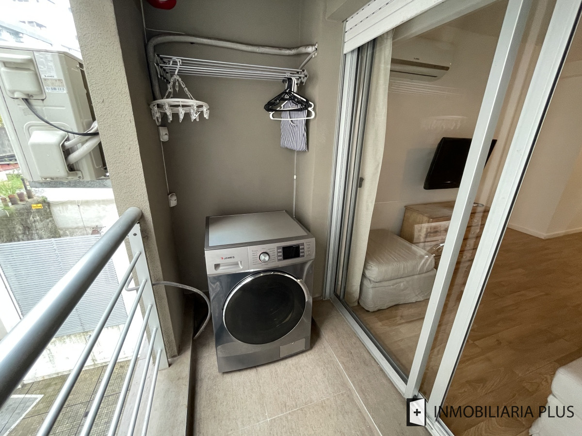 Apartamento ID.1127 - Alquiler de Apartamento de 2 Dormitorios en Palermo con barbacoa a 2 de 18 de Julio 