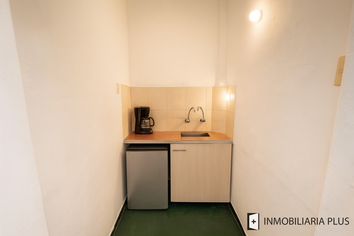 Apartamento ID.1474 - Alquiler de apartamento de 1 Dormitorio Económico en La Blanqueada con bajos gastos